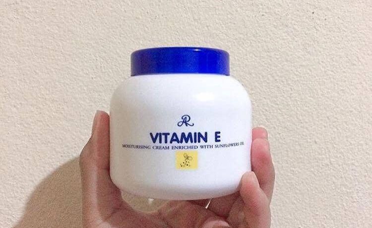 Vitamin-E-Moisturising-Cream-Enriched-With-Sunflowers-Oil-Thailand